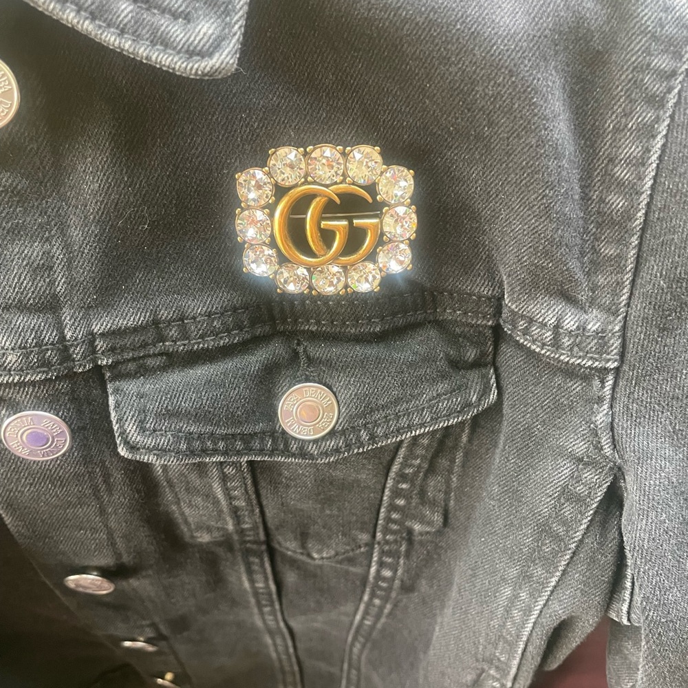 Gucci Double G Crystal Brooch
